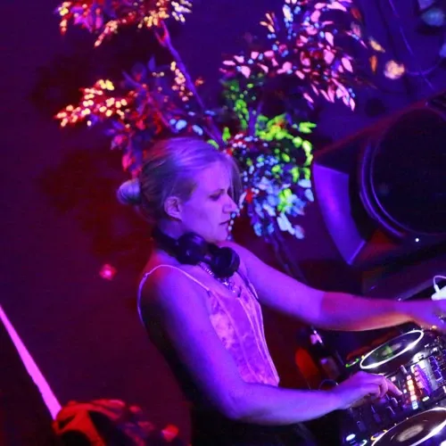 Profile picture of Angiko